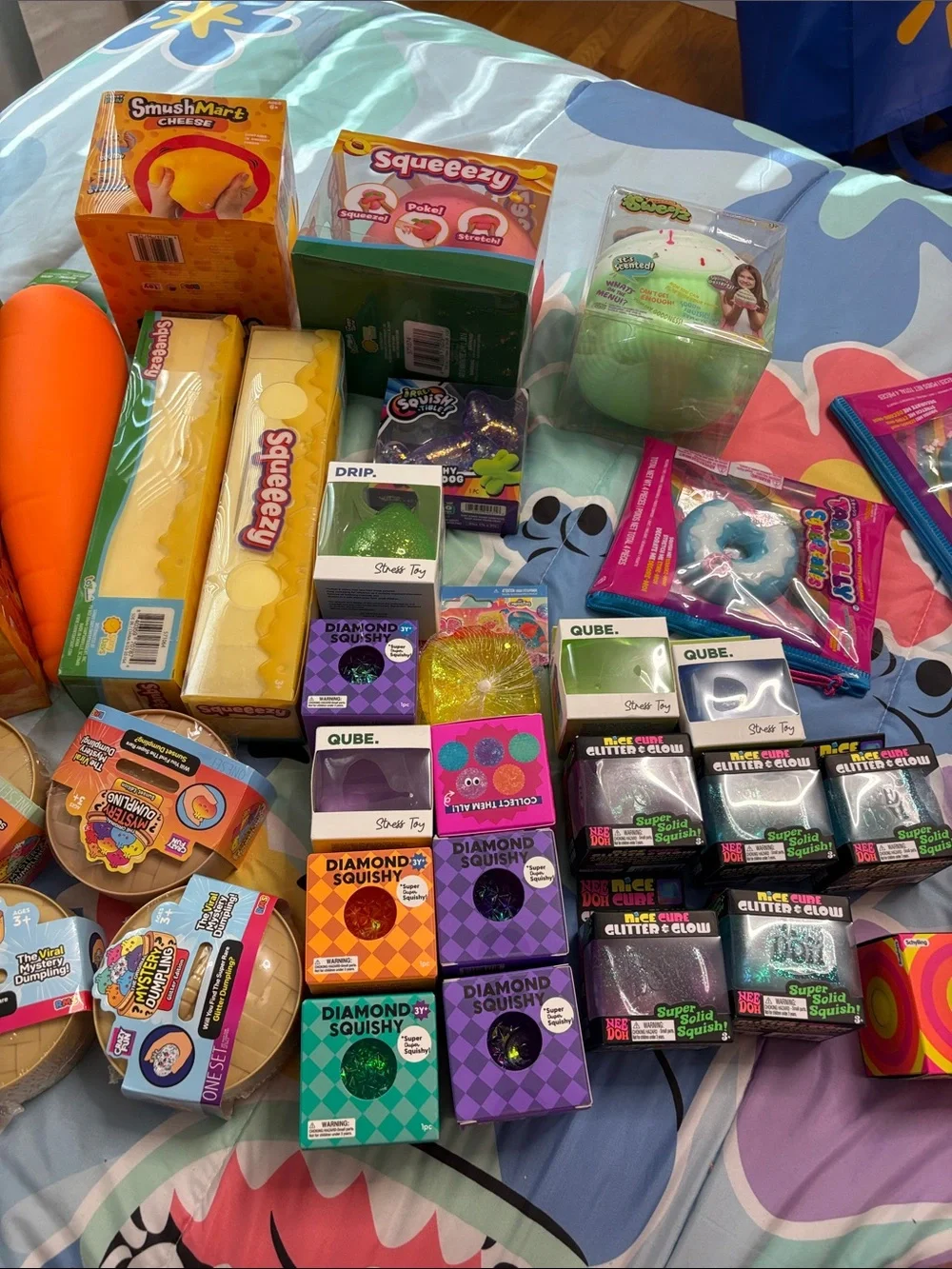 Assorted Squeeze Toys Pack - Yellow & Orange